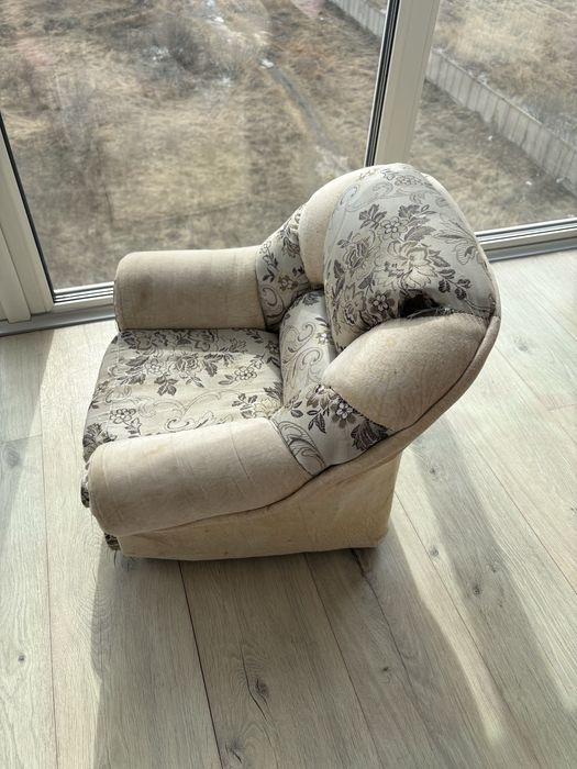 Срочно продам детское кресло