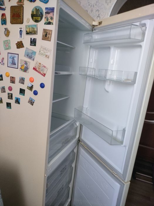 Холодильник в идеальном состоянии