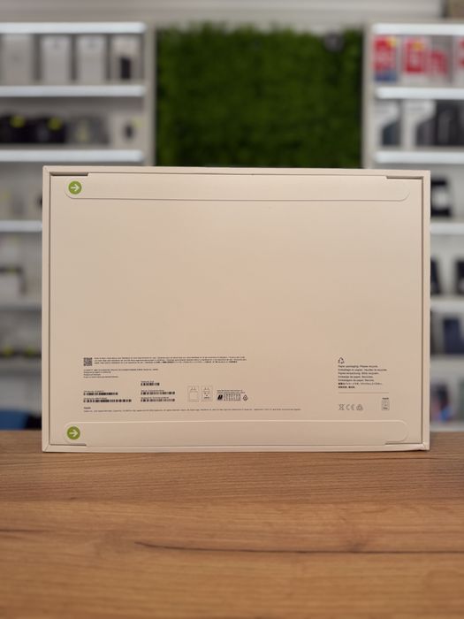 Macbook Air M5 13,6-inch 24Gb/512GB Midnight/Nou/Garantie 12 luni @atsgsm.ro