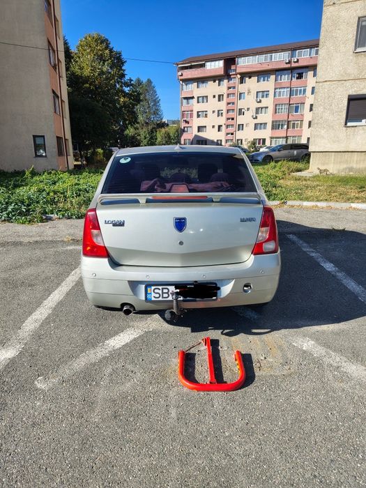 Logan Laureate 2005 in stare perfecta de funcționare. Nu a meritat să-l predau la programul Rabla.