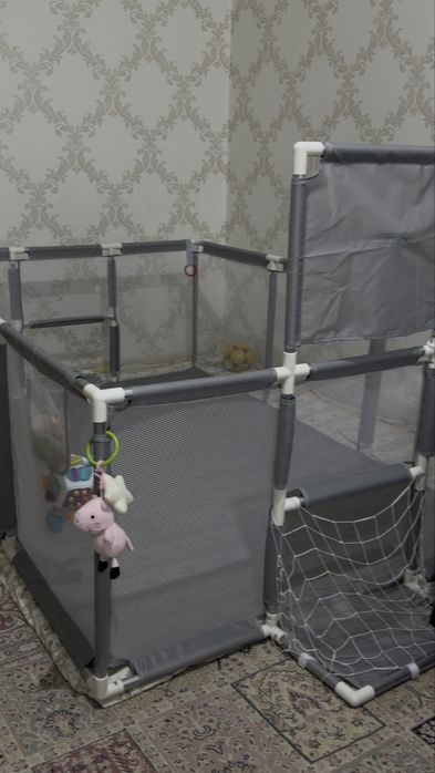 Продам манеж игровой