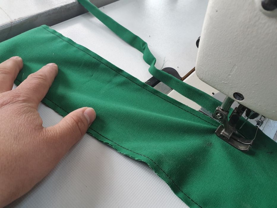 Masina de cusut si rihtuit jack si Durckopp