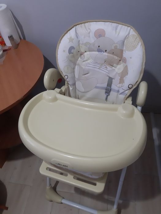 Детский стул для кормления