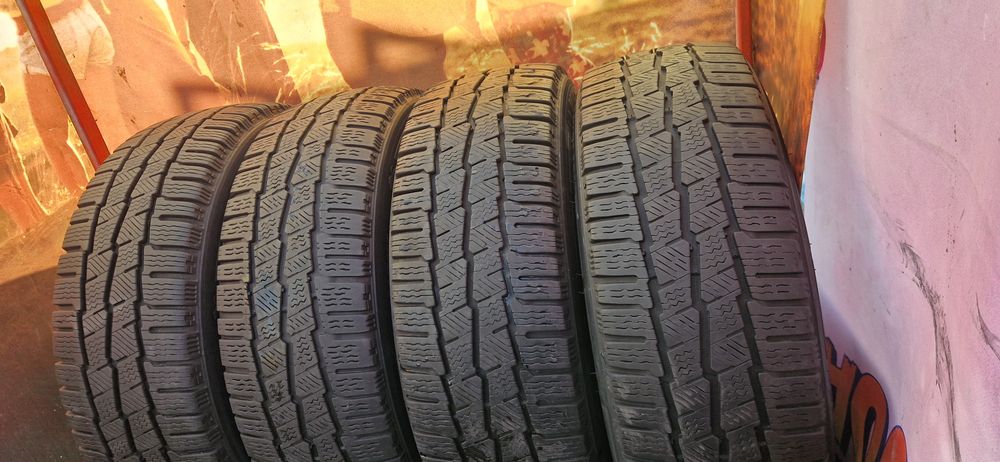 Set 4 Anvelope Michelin 215 60 R17 C  M+S