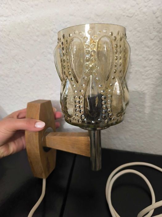 Ретро нощна лампа за стена