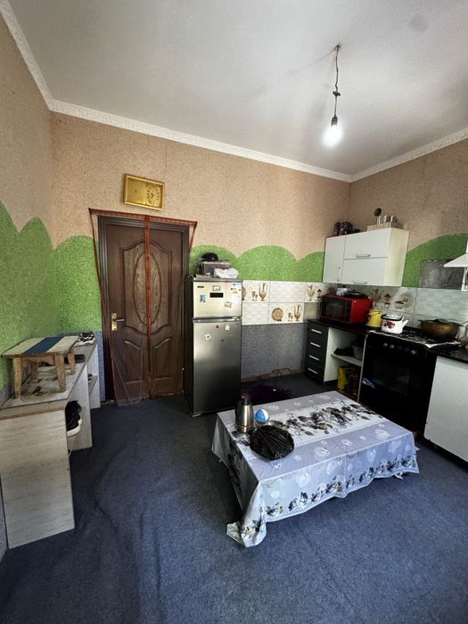Xovli sotiladi srochni
