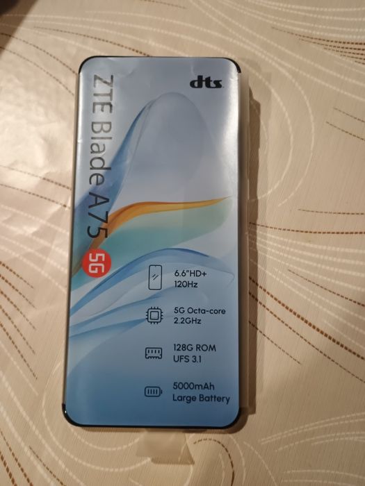 Telefon ZTE A75 nou