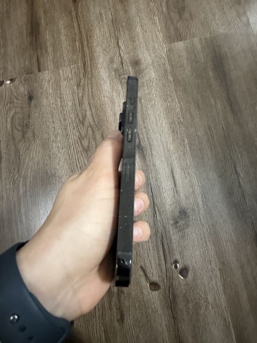 Продаю iphone 14 Pro 256gb