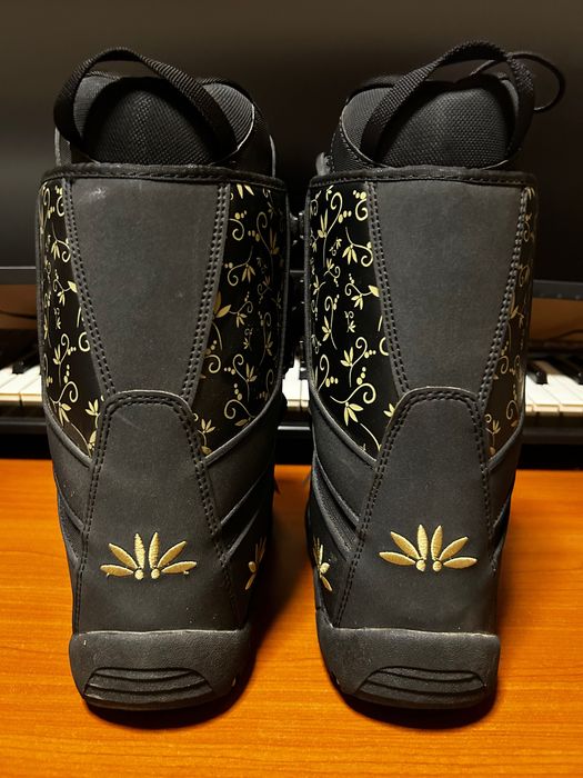 Boots snowboard noi Trans Closeout fete - 37 eu/240 mondo