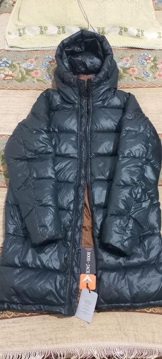 Продам женскую куртку.