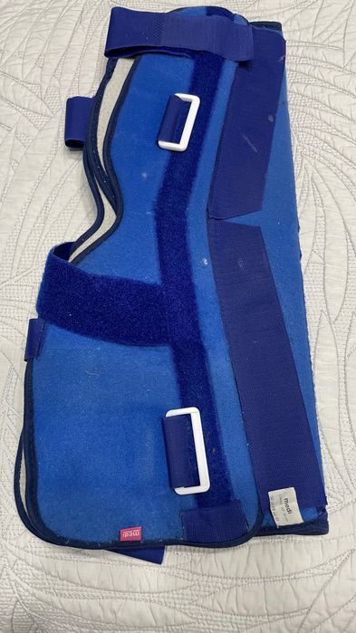 Шина для коленного сустава