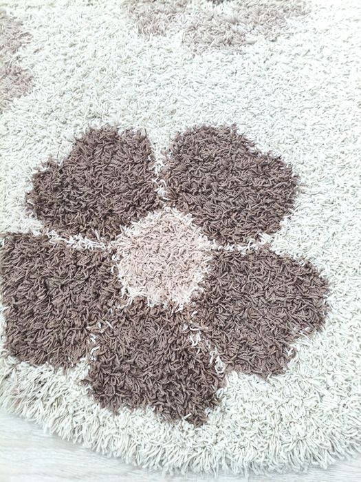 Продам полу круг ковёр