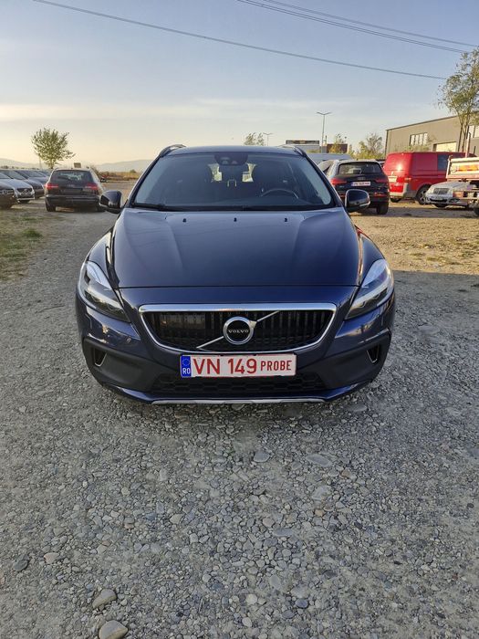 VOLVO V40 2017 — imagine 2
