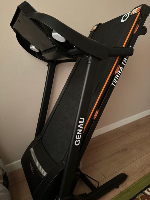 Беговая дорожка Genau