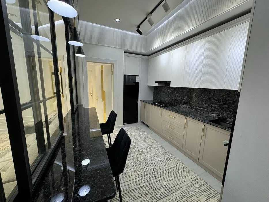 Сдается шикарная квартира с новым ремонтом,  ЖК Чакар а28