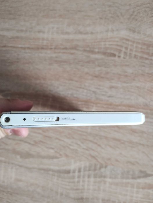 Sony PRS-300 малка електронна книга 5"