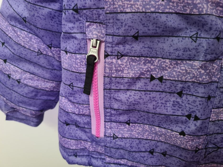 Продам зимний комбинезон на девочку