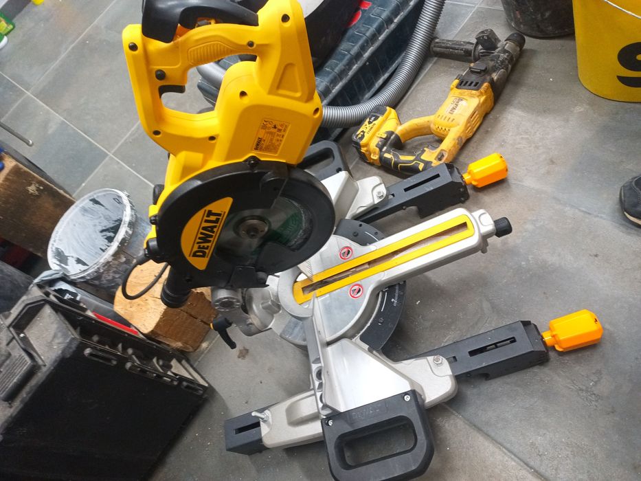 Circular Dewalt Dws774 Qs