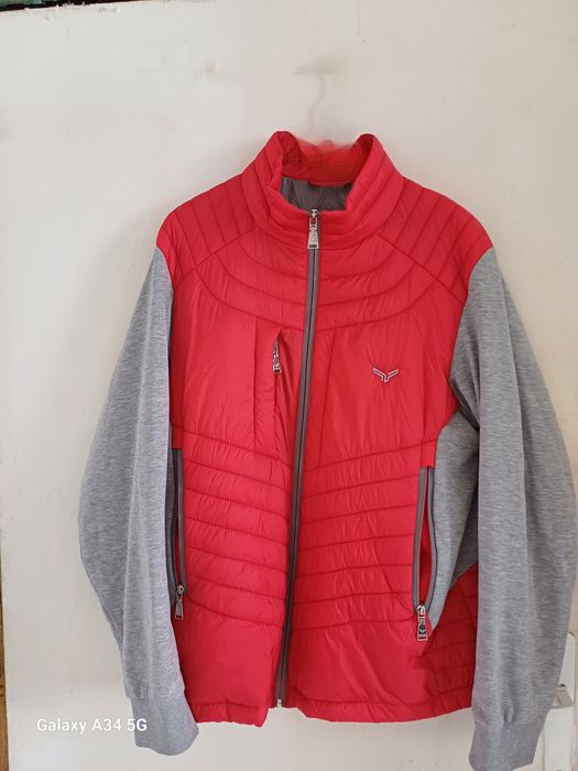 Яке TEODOR Since 1989