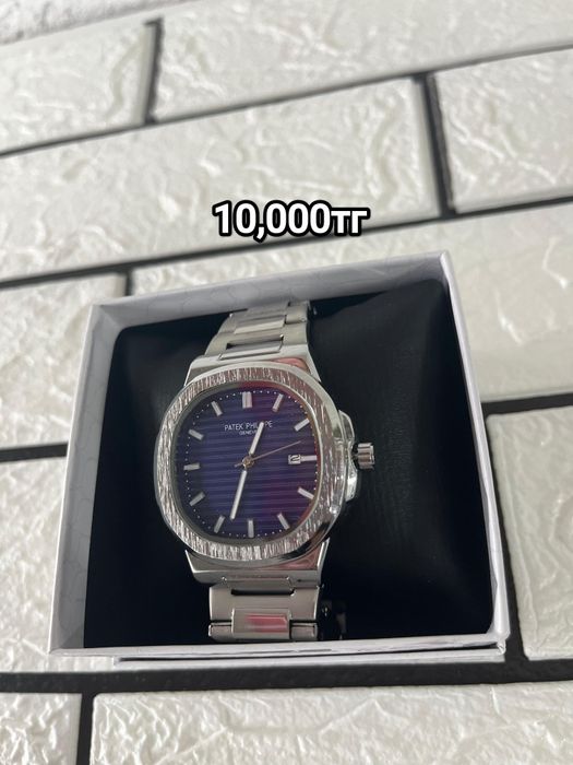 Наручные часы новые