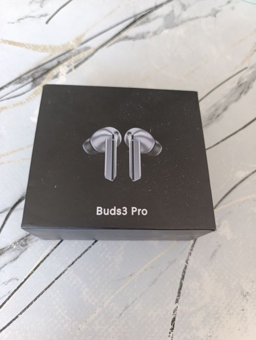 Продам беспроводные наушники buds3 pro