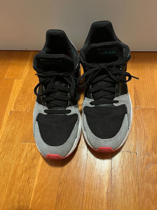 Маратонки Adidas, номер 41 1/3
