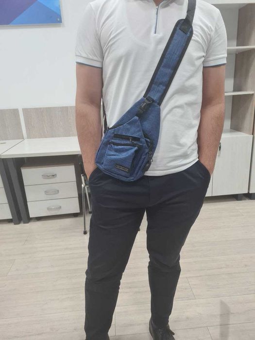 Мужская барсетка сумка цвет синий джинсовый материал очень хороший