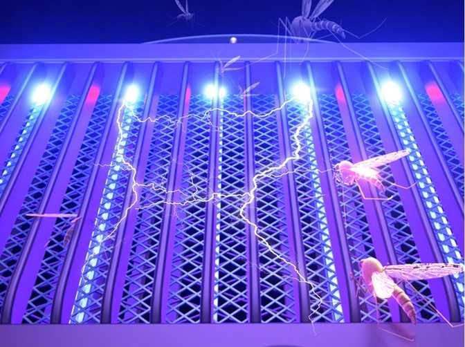 Ефикасна преносима UV лампа против комари и насекоми