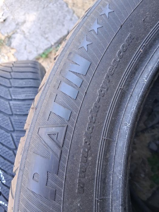215 55 17 PLATIN 2бр зимни