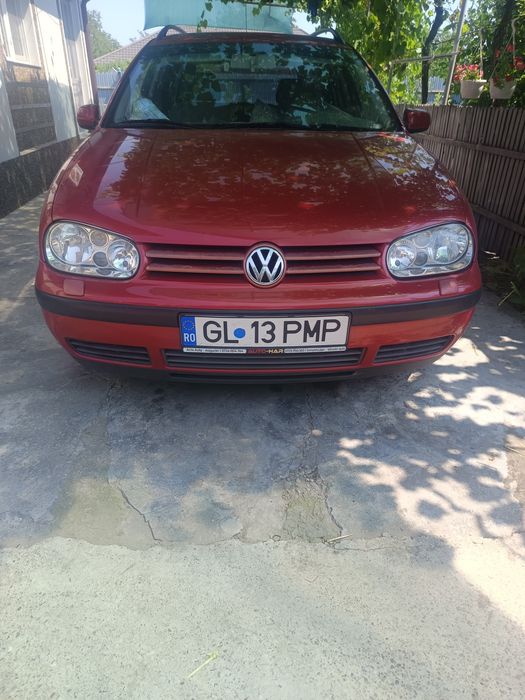 Volkswagen Golf 4 Variant.