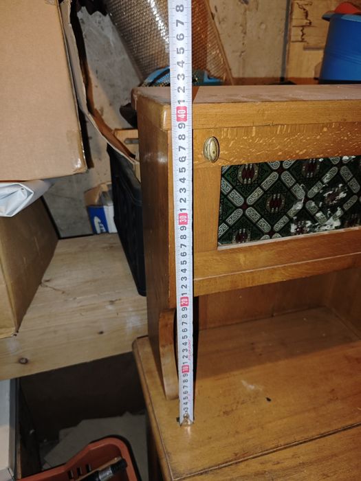 Ретро мебел шкаф