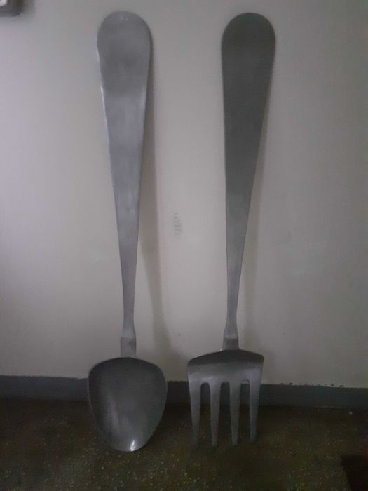 Vand set lingura si furculita, pt decor pensiuni/restaurante, 400 lei