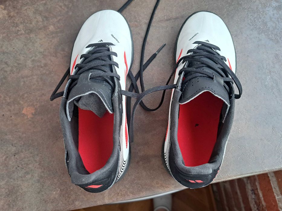 детски стоножки,маратонки,спортни футболни обувкиAdidas,адидас,34