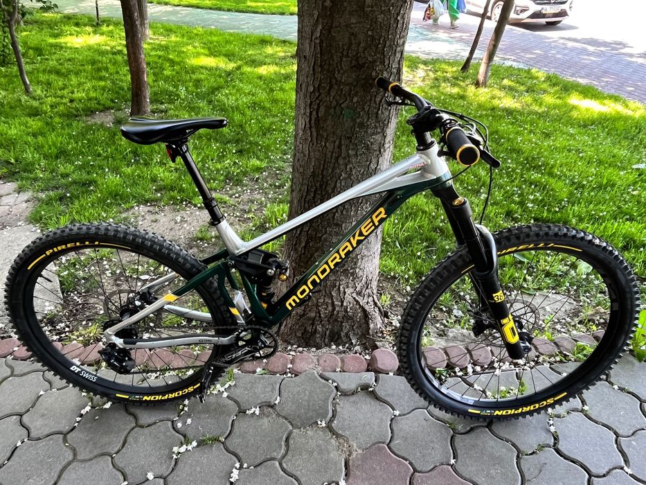 Mondraker Superfoxy R