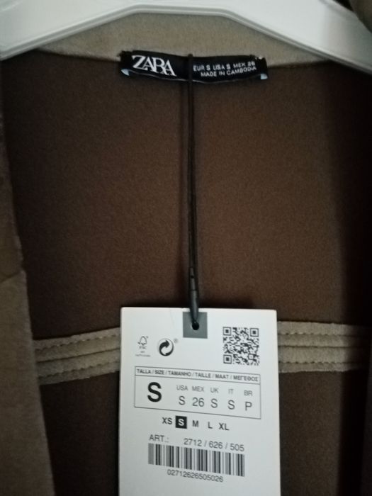 trenci zara s 100 lei/buc