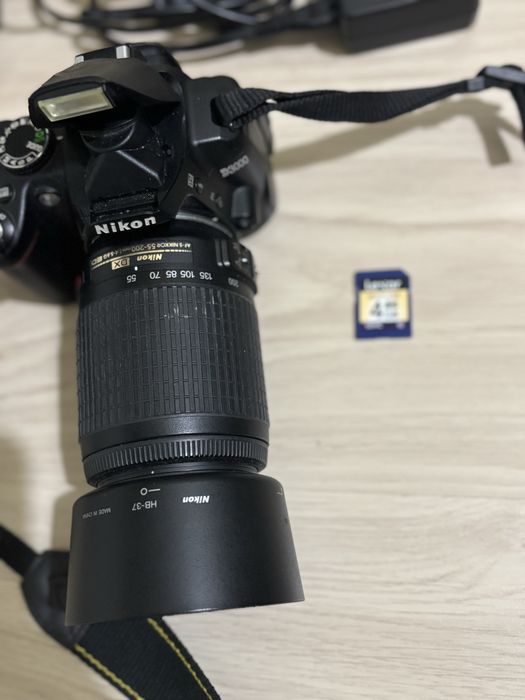Nikon D3000 - plus obiective