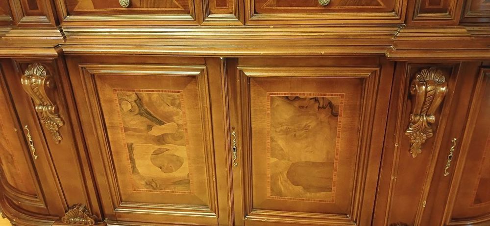 Гостиная мебель новая производство Италия