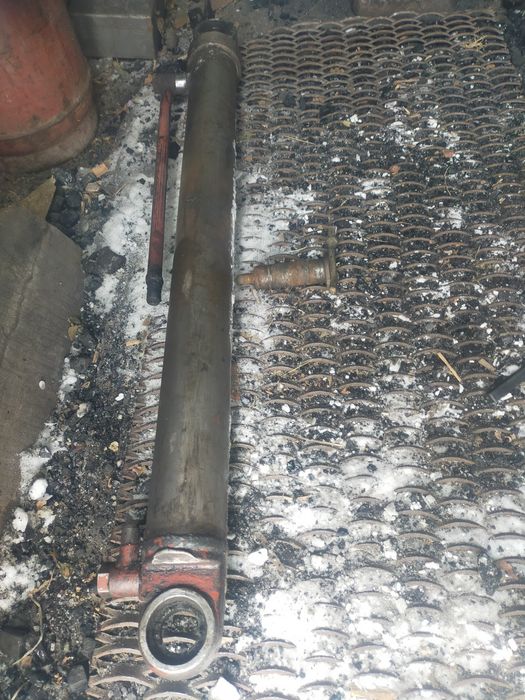 Цилиндр гидравлический