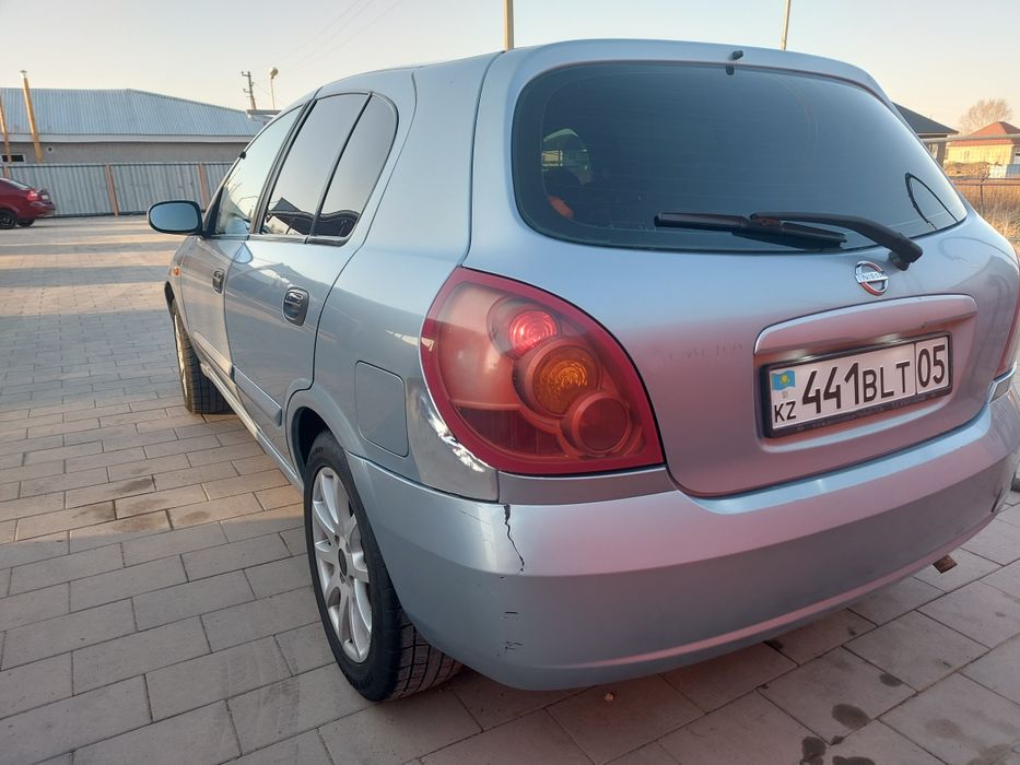 Продам авто ниссан