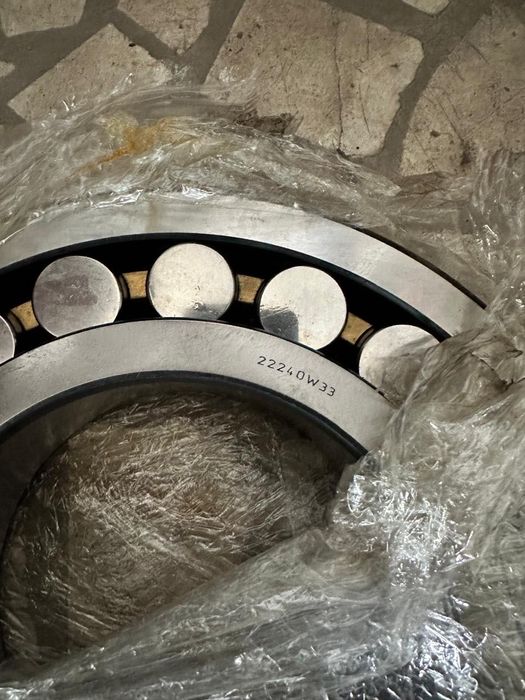 Подшипник 22240 W33