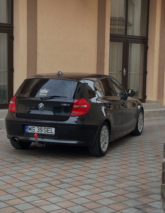 Bmw seria 1  An 2012