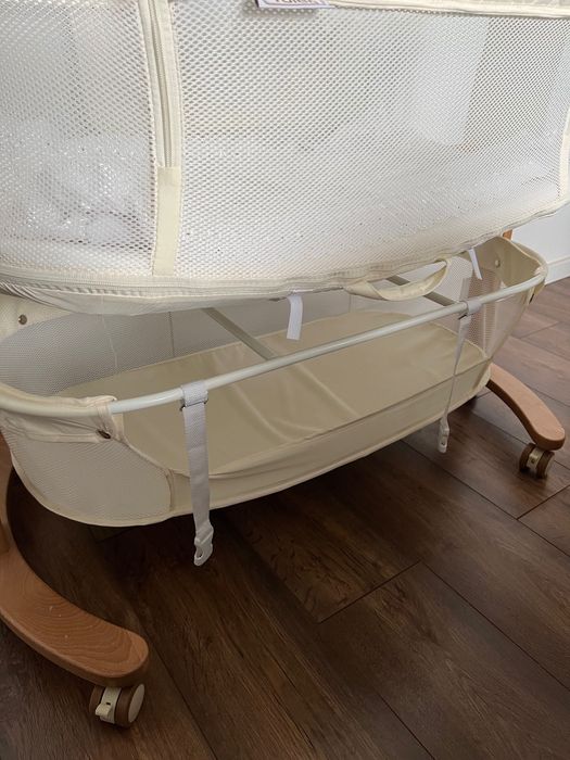 Бебешко легло / кошара