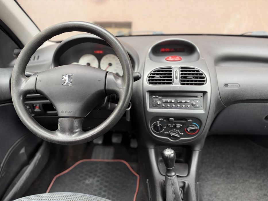 PEUGEOT 206 2005 — imagine 5