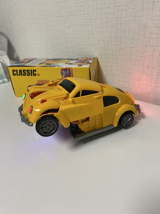 Трансформер Кола - Робот с пушек - RACING CAR