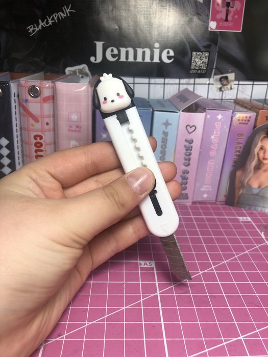 Канцелярский ножик