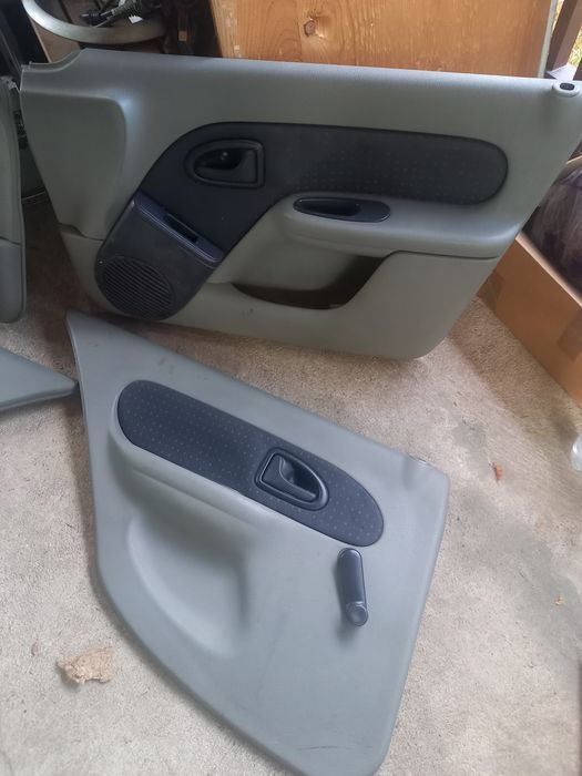 Fete Usi interior Renault Clio 2 satoze usi