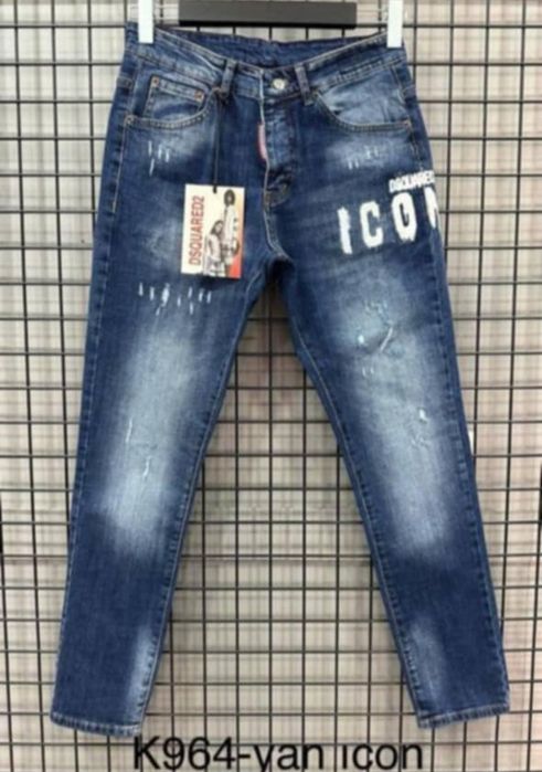 Blugi bărbați diferite modele