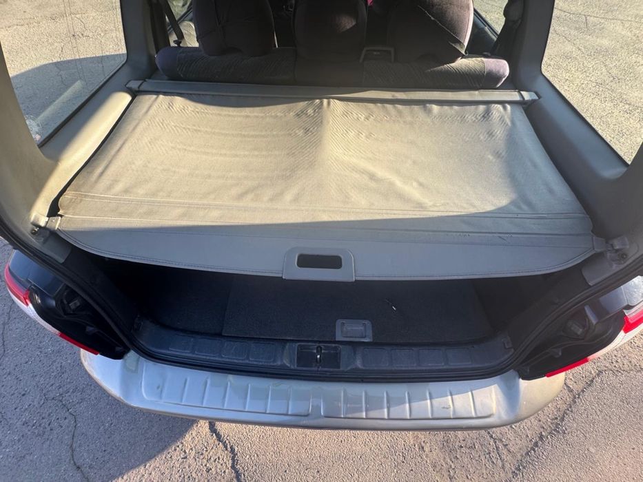 Subaru Forester 2000год европеец