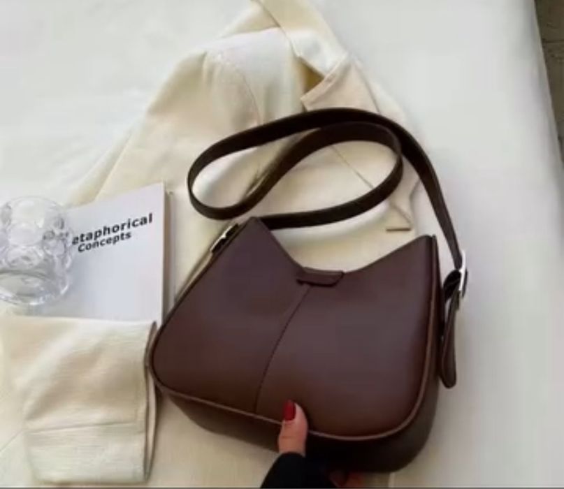 Сумки и барсетки