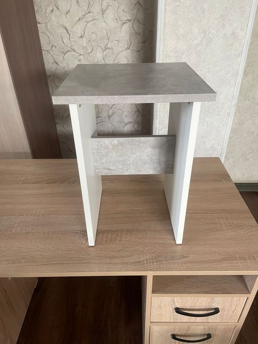 Продам табуреты из ЛДСП, Новые.